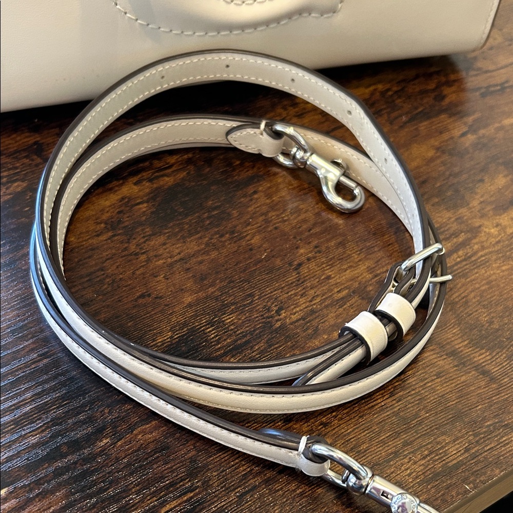 Coach Chalk Smooth Leather Small Tote with Matching Pebbled Wallet - Picture 10 of 12